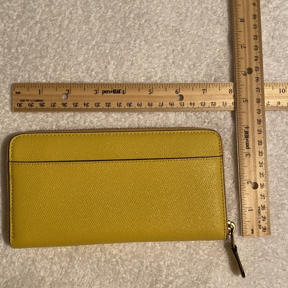 Coach Yellow Wallet - Picture 3 of 6